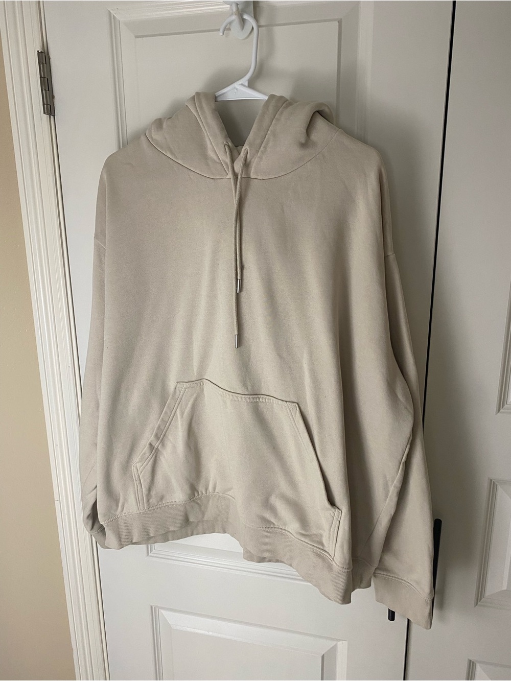 H&M Cream Hoodie Sweater